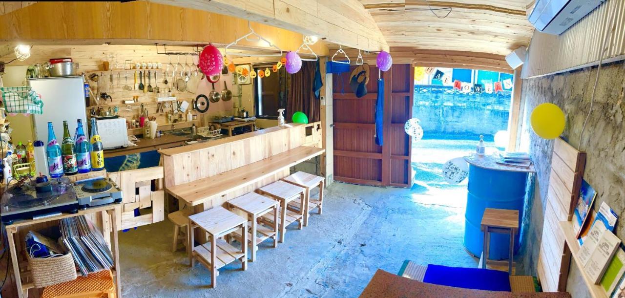 奄美ゲストハウス Hub A Nice Inn Setouchi  Εξωτερικό φωτογραφία