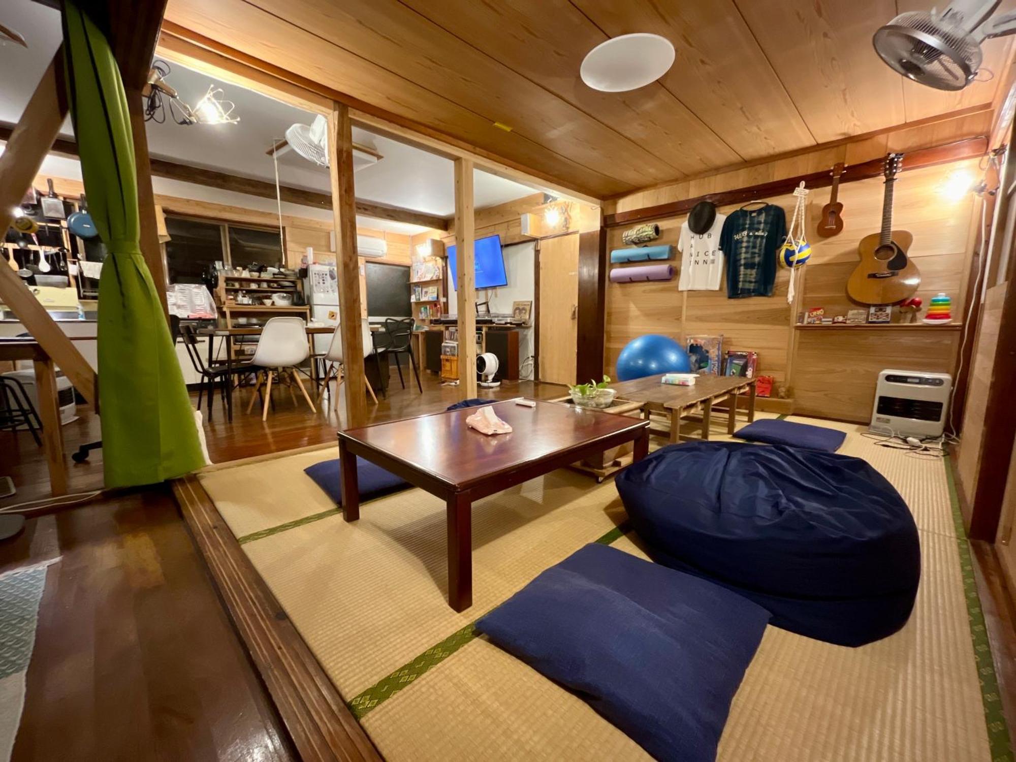 奄美ゲストハウス Hub A Nice Inn Setouchi  Εξωτερικό φωτογραφία