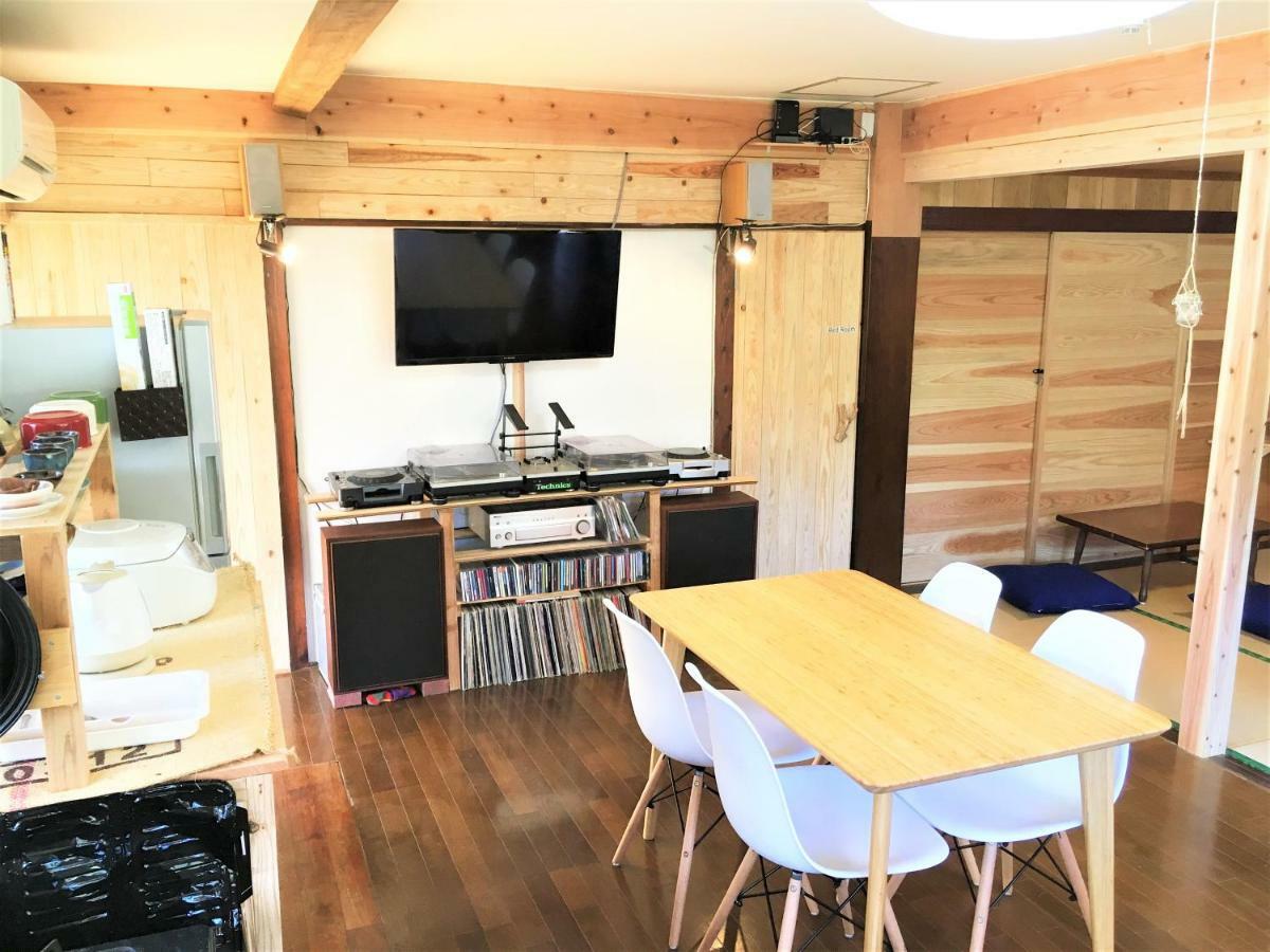 奄美ゲストハウス Hub A Nice Inn Setouchi  Εξωτερικό φωτογραφία