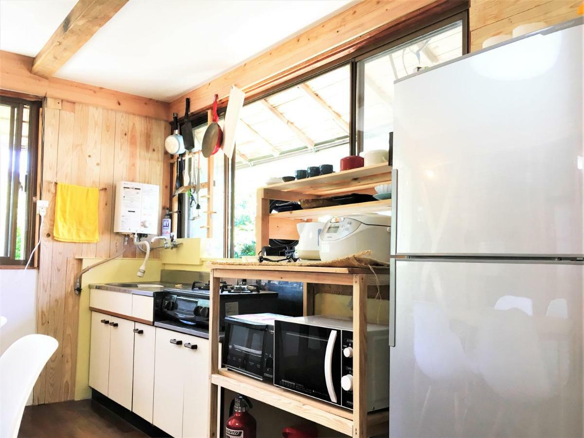 奄美ゲストハウス Hub A Nice Inn Setouchi  Εξωτερικό φωτογραφία